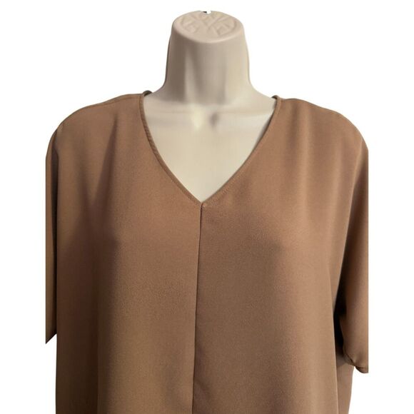 Worthington Brown High Low Short Sleeve Top Size MP - Picture 5 of 10